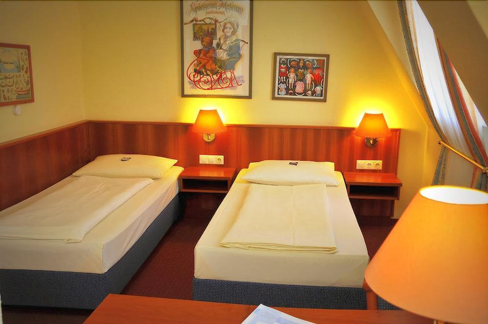 Burghotel Nuernberg Bagian luar foto