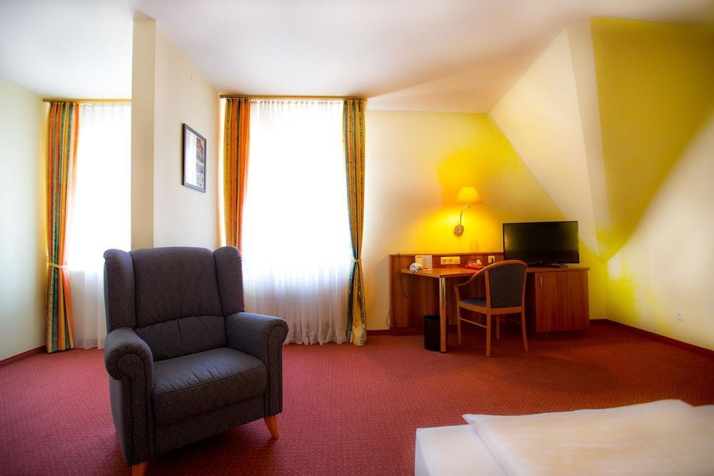 Burghotel Nuernberg Bagian luar foto
